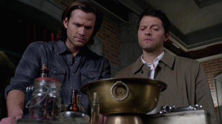 Cas and Sam try to find Gadreel using a spell with the extracted Grace.